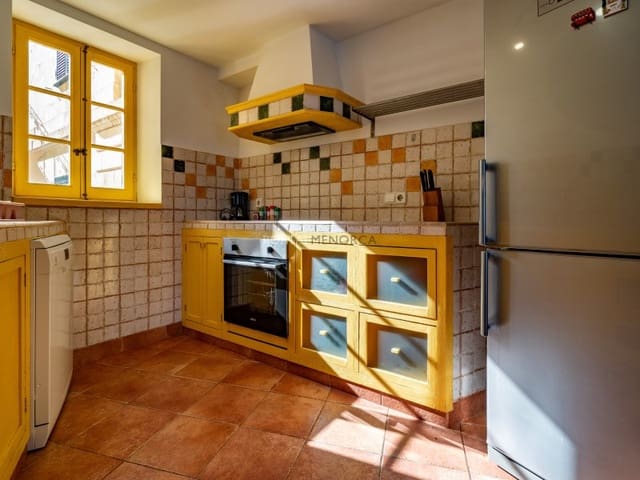 3 soveværelse Lejlighed til salg i Mahón / Maó - € 570.000 (Ref: 8994715)