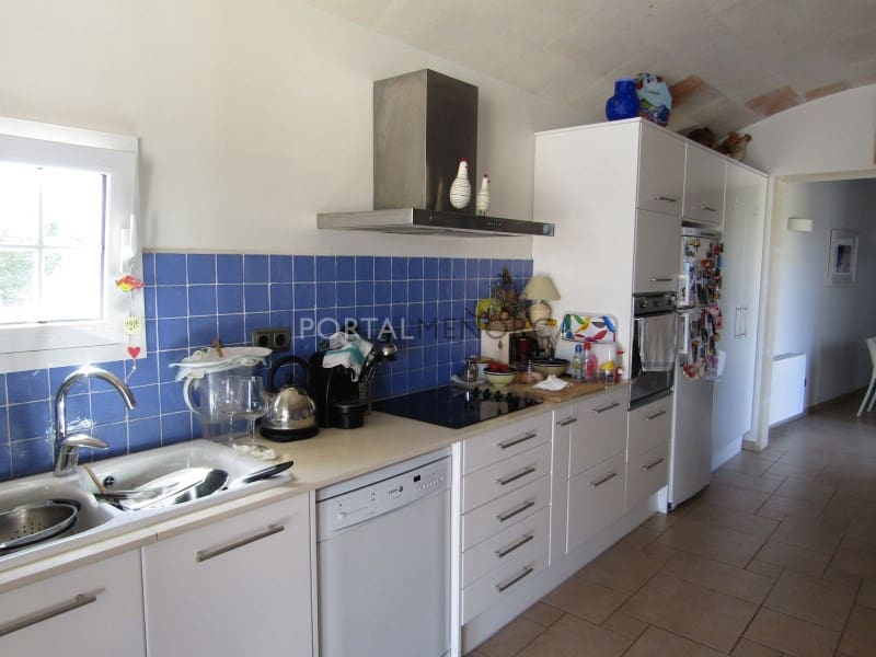 4 soveværelse Finca/Landehus til salg i Llucmacanes med swimmingpool - € 790.000 (Ref: 9001202)