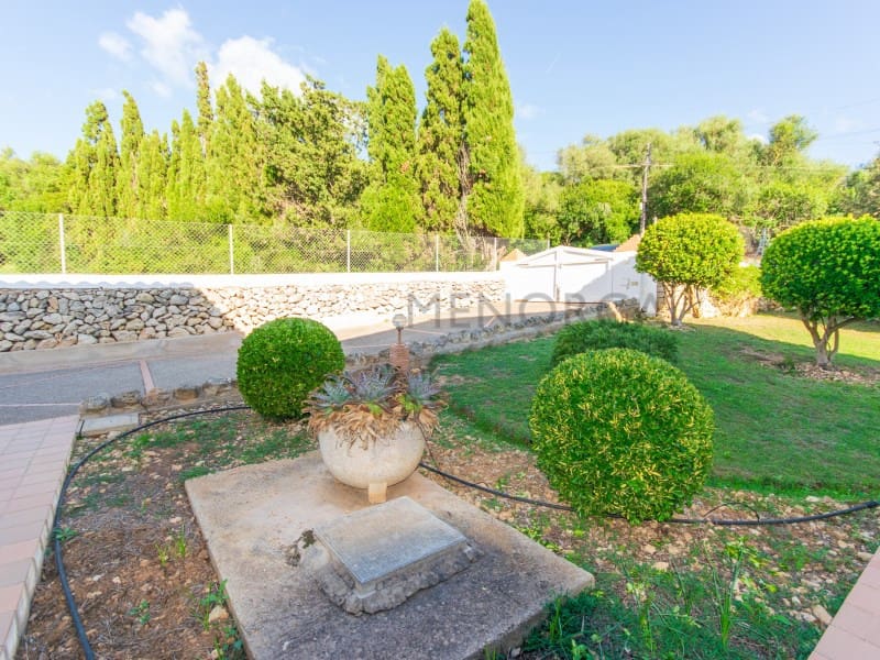 4 soveværelse Finca/Landehus til salg i La Argentina med swimmingpool garage - € 875.000 (Ref: 9001203)