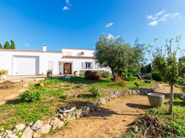 4 soveværelse Finca/Landehus til salg i La Argentina, Alayor / Alaior med swimmingpool garage - € 950.000 (Ref: 9001203)