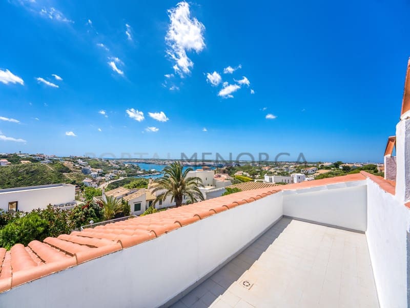 3 Zimmer Villa zu verkaufen in Mahon / Mao mit Pool Garage - 725.000 € (Ref: 9015601)