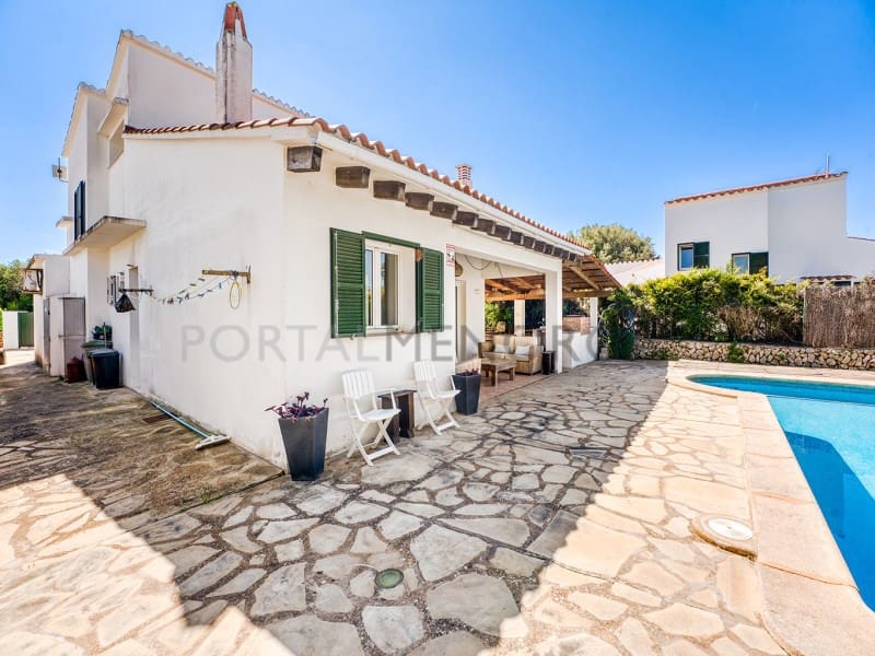 3 soverom Villa til salgs i San Luis / Sant Lluis med svømmebasseng garasje - € 570 000 (Ref: 9021133)