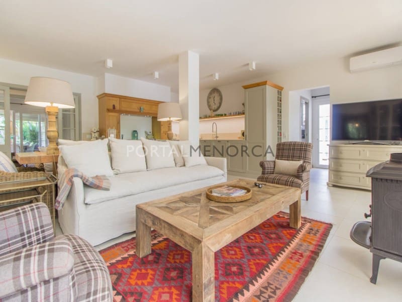 4 makuuhuone Maalaistalo myytävänä paikassa San Luis / Sant Lluis mukana uima-altaan 
autotalli - 3 300 000 € (Ref: 9049186)