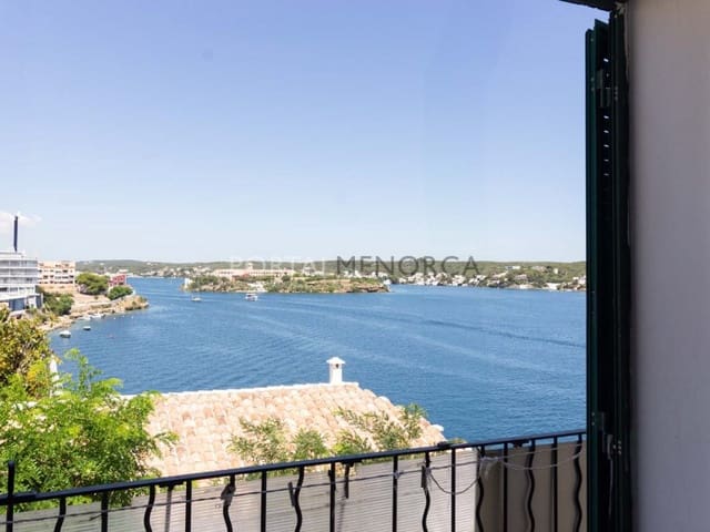 2 makuuhuone Asunto myytävänä paikassa Es Castell - 315 000 € (Ref: 9119064)