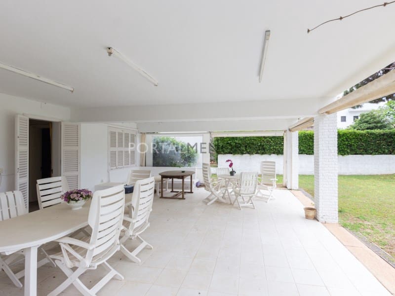 4 soveværelse Villa til salg i Mahon / Mao med swimmingpool garage - € 1.500.000 (Ref: 9128598)