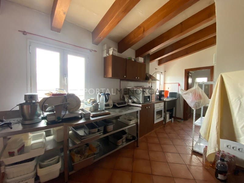 Restaurant/Bar til salg i Es Mercadal - € 420.000 (Ref: 9132002)