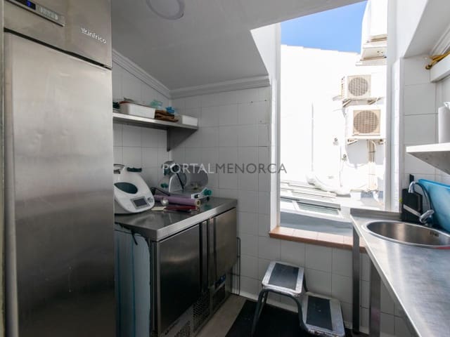 Restaurant/Bar for sale in Es Mercadal - € 420,000 (Ref: 9132002)