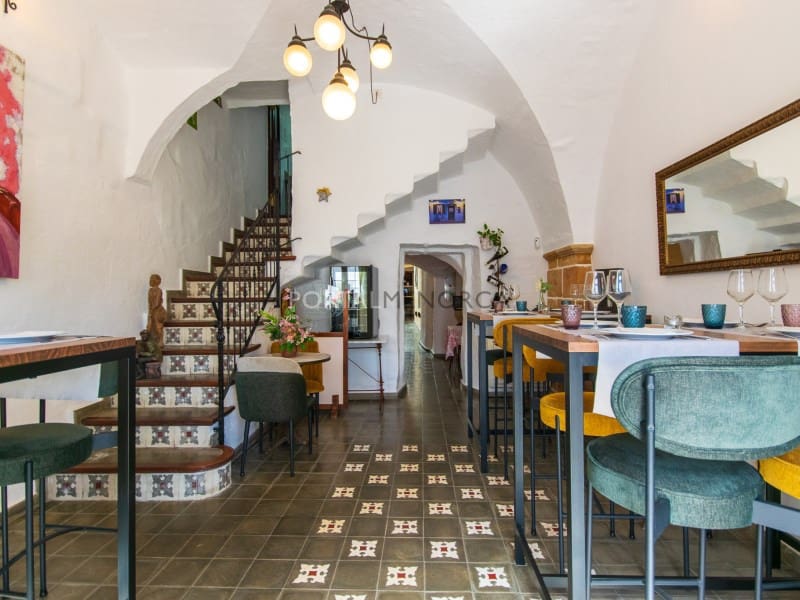 Restaurant/Bar til salg i Es Mercadal - € 420.000 (Ref: 9132002)