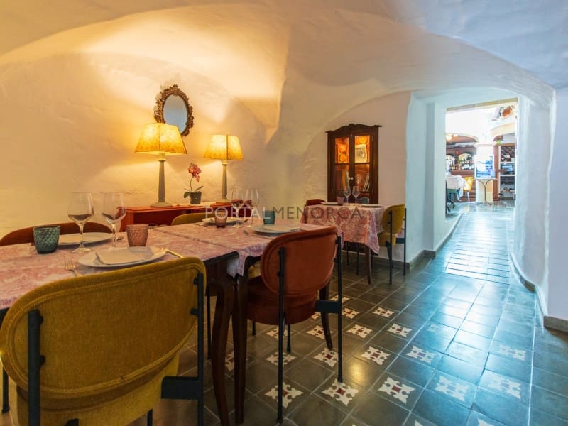 Restaurant/Bar til salg i Es Mercadal - € 420.000 (Ref: 9132002)