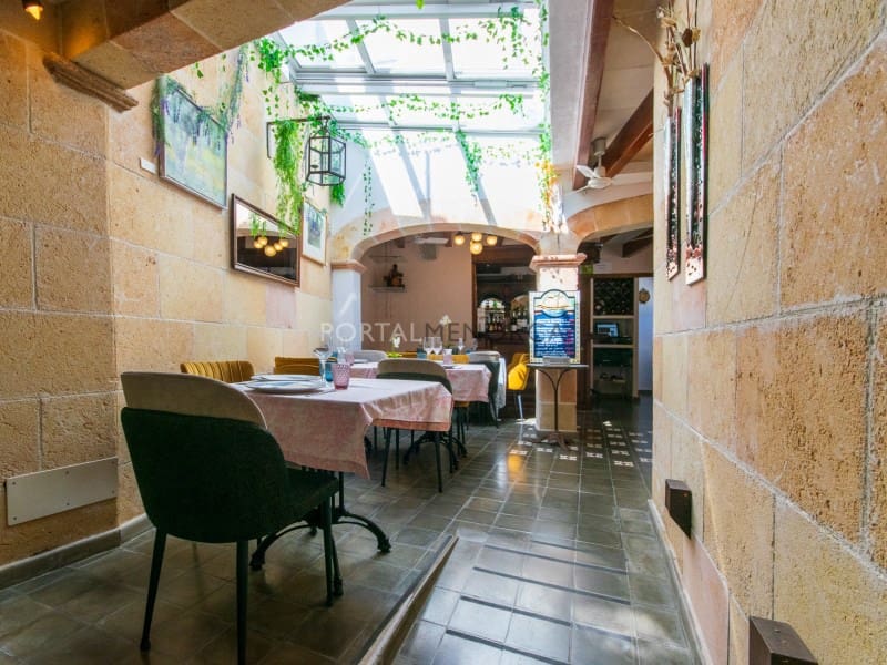 Restaurant/Bar til salg i Es Mercadal - € 420.000 (Ref: 9132002)