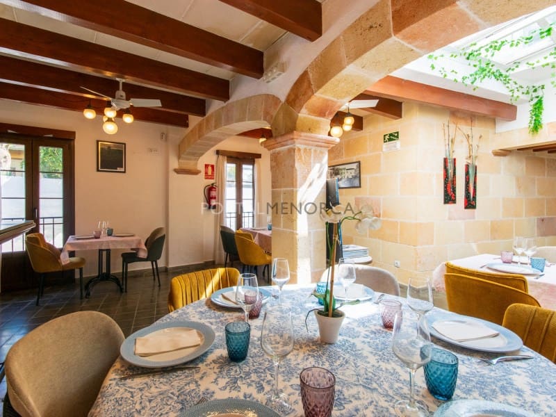Restaurant/Bar til salg i Es Mercadal - € 420.000 (Ref: 9132002)