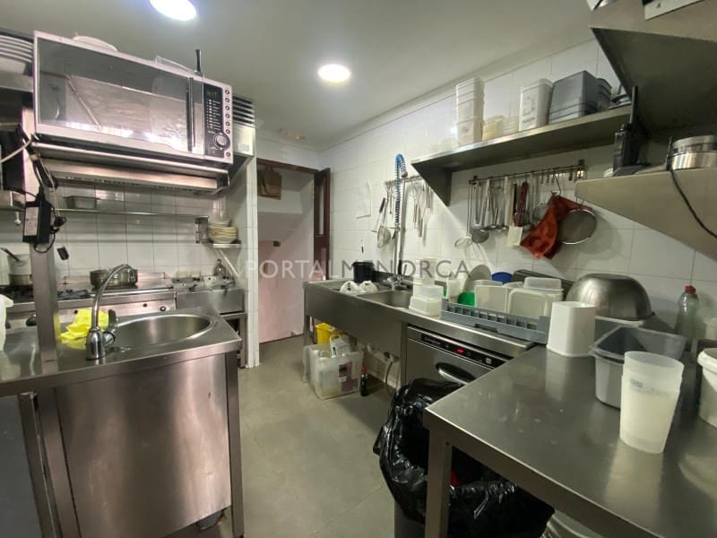 Restaurant/Bar til salg i Es Mercadal - € 420.000 (Ref: 9132002)