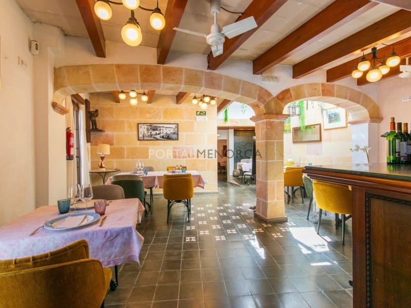 Restaurant/Bar til salg i Es Mercadal - € 420.000 (Ref: 9132002)