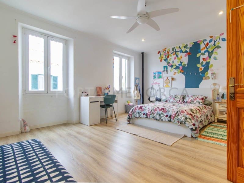 3 bedroom Townhouse for sale in San Luis / Sant Lluis - € 570,000 (Ref: 9169892)