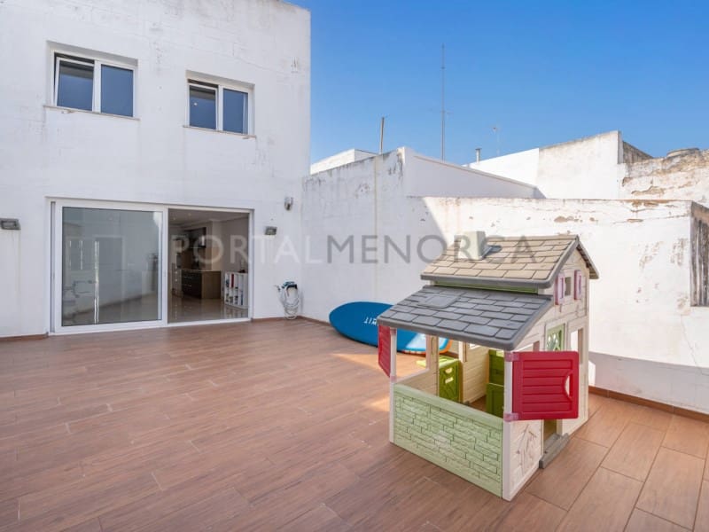 5 chambre Maison de Ville à vendre à Ciutadella de Menorca - 730 000 € (Ref: 9181301)