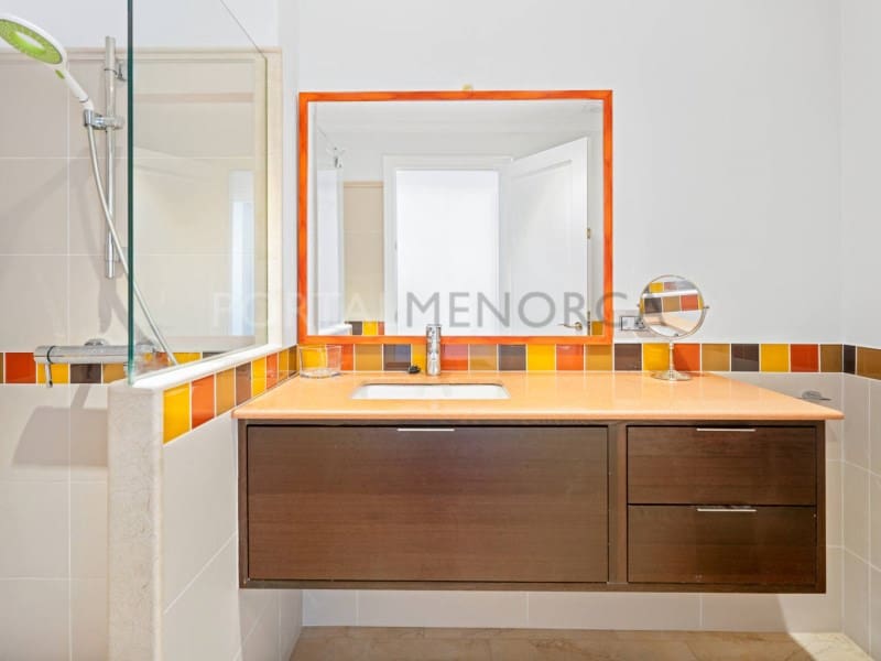 5 chambre Maison de Ville à vendre à Ciutadella de Menorca - 730 000 € (Ref: 9181301)