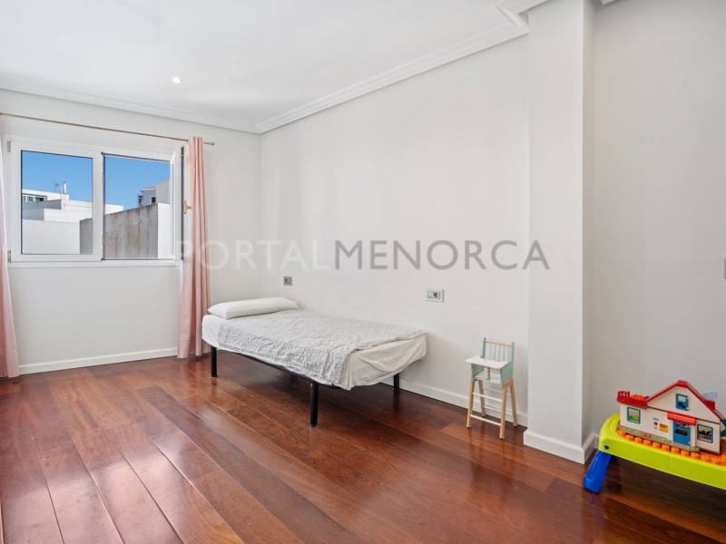 5 chambre Maison de Ville à vendre à Ciutadella de Menorca - 730 000 € (Ref: 9181301)