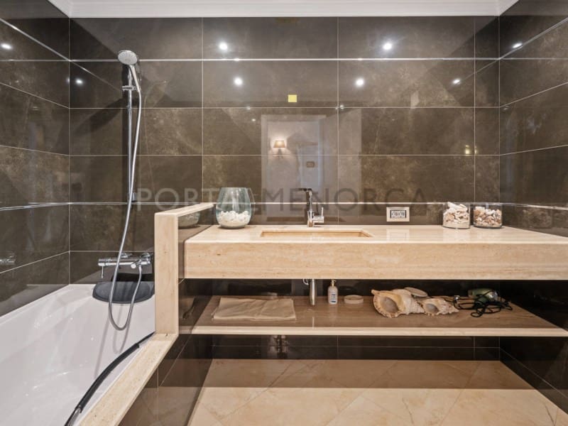 5 chambre Maison de Ville à vendre à Ciutadella de Menorca - 730 000 € (Ref: 9181301)