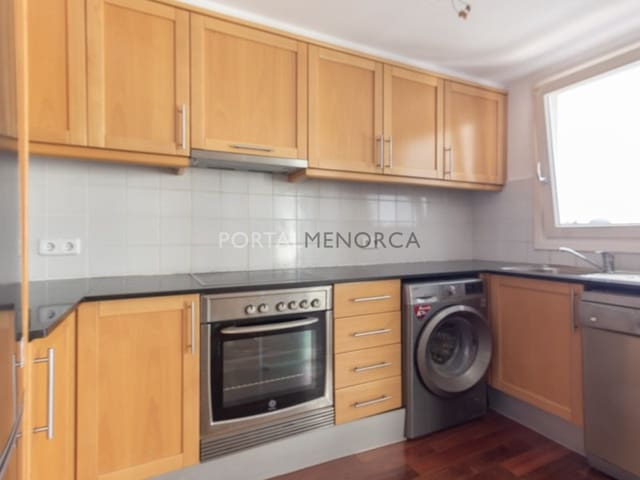 2 soveværelse Lejlighed til salg i Mahón / Maó - € 373.000 (Ref: 9191224)