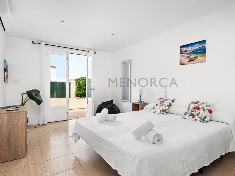 4 soverom Villa til salgs i Cala Blanca med svømmebasseng - € 1 260 000 (Ref: 9206871)