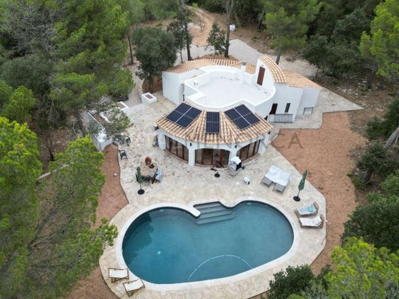 3 soveværelse Finca/Landehus til salg i Ferreries med swimmingpool - € 1.350.000 (Ref: 9208592)