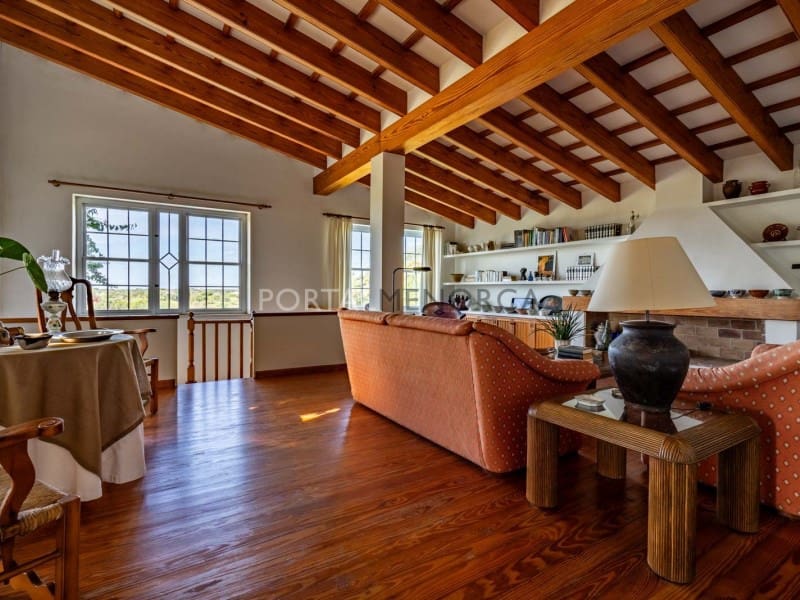 4 soveværelse Finca/Landehus til salg i Torret med swimmingpool garage - € 2.395.000 (Ref: 9257632)