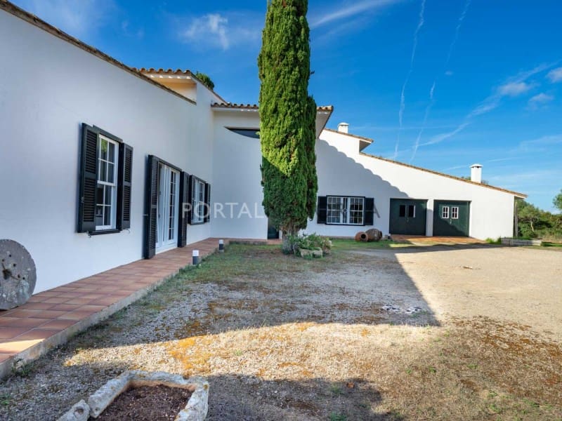 4 soveværelse Finca/Landehus til salg i Torret med swimmingpool garage - € 2.395.000 (Ref: 9257632)