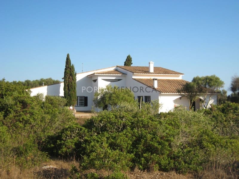 4 soveværelse Finca/Landehus til salg i Torret med swimmingpool garage - € 2.395.000 (Ref: 9257632)