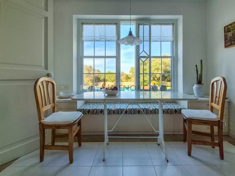 4 soveværelse Finca/Landehus til salg i Torret med swimmingpool garage - € 2.395.000 (Ref: 9257632)