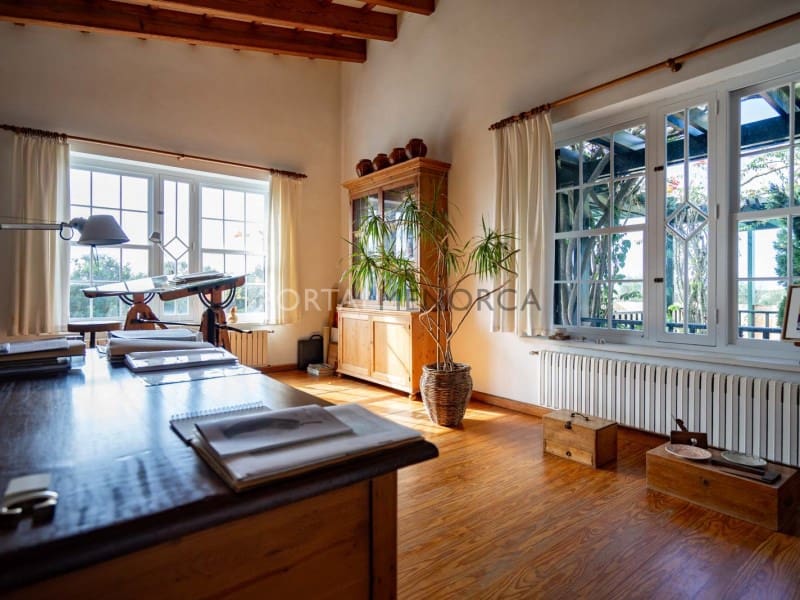 4 soveværelse Finca/Landehus til salg i Torret med swimmingpool garage - € 2.395.000 (Ref: 9257632)