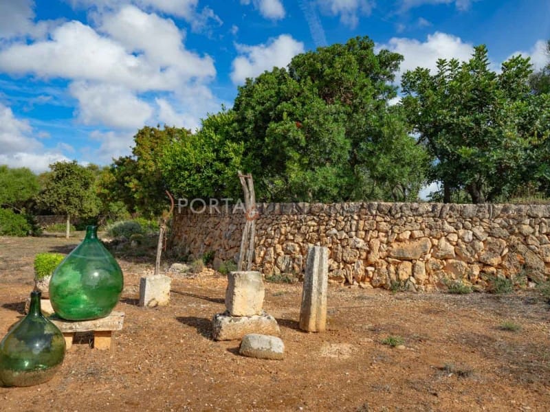 4 soveværelse Finca/Landehus til salg i Torret med swimmingpool garage - € 2.395.000 (Ref: 9257632)