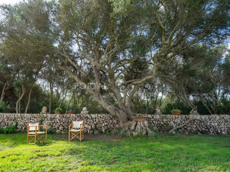 4 soveværelse Finca/Landehus til salg i Torret med swimmingpool garage - € 2.395.000 (Ref: 9257632)