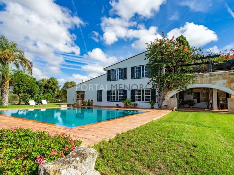 4 soveværelse Finca/Landehus til salg i Torret med swimmingpool garage - € 2.395.000 (Ref: 9257632)