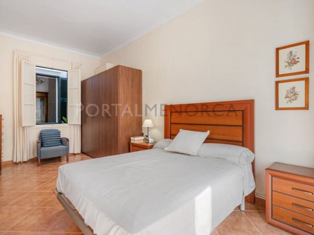 4 bedroom Townhouse for sale in Ciutadella, Ciutadella de Menorca - € 685,000 (Ref: 9262911)