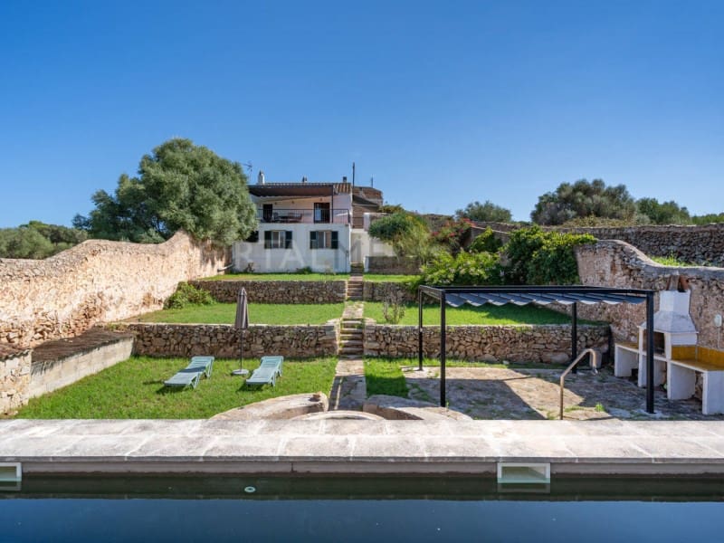 6 soveværelse Finca/Landehus til salg i Mahon / Mao - € 2.250.000 (Ref: 9262912)