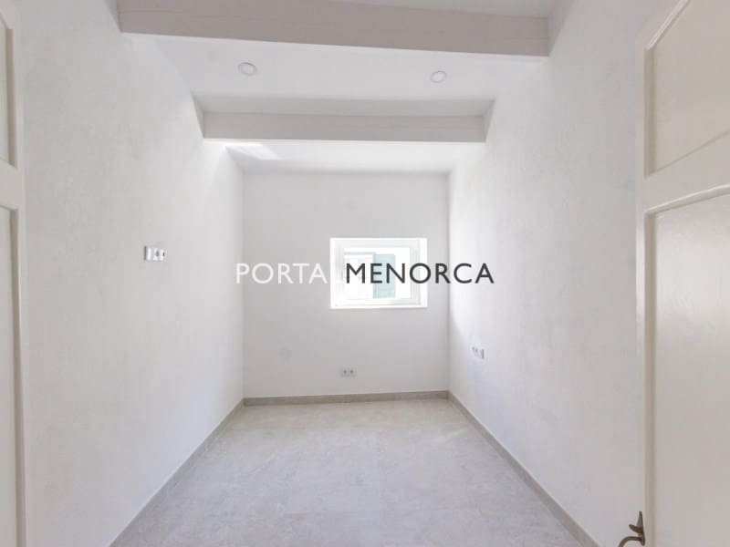 2 soverom Hus til salgs i Mahon / Mao - € 350 000 (Ref: 9296772)