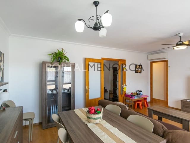 4 Zimmer Wohnung zu verkaufen in Es Mercadal - 336.000 € (Ref: 9326715)