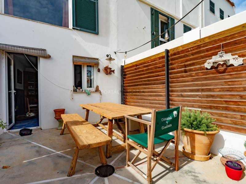 4 soveværelse Byhus til salg i Mahon / Mao - € 685.000 (Ref: 9369001)