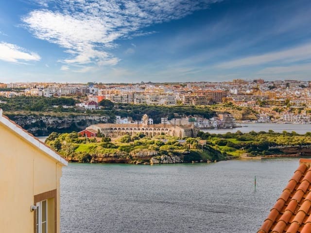 4 slaapkamer Villa te koop in Mahón / Maó - € 1.400.000 (Ref: 9456452)