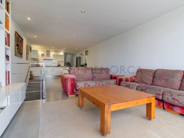 4 bedroom Townhouse for sale in Mahón / Maó - € 995,000 (Ref: 9466085)