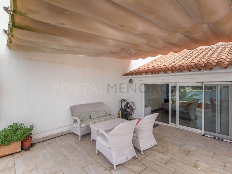 4 bedroom Townhouse for sale in Mahon / Mao - € 995,000 (Ref: 9466085)