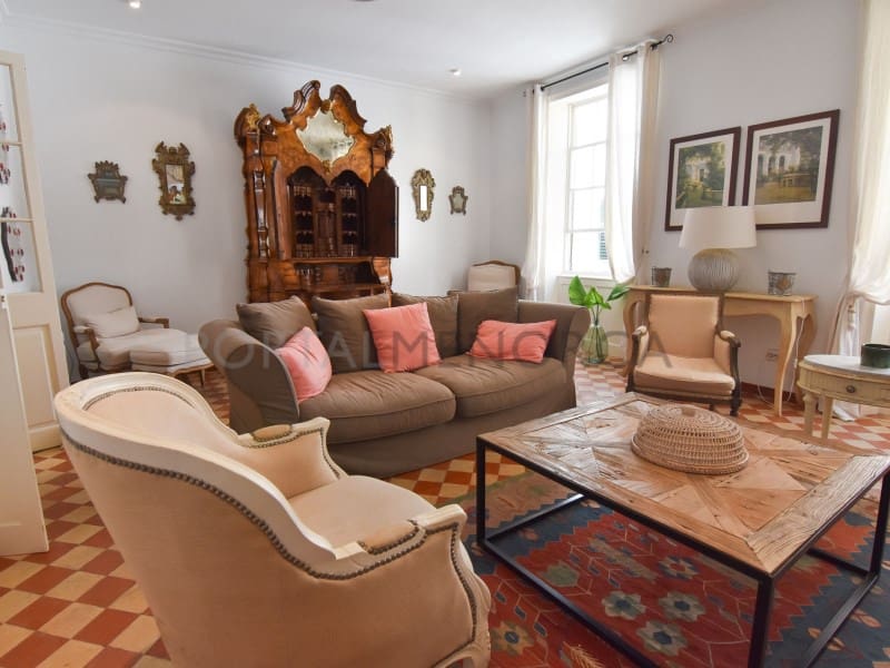 5 slaapkamer Huis te koop in Mahon / Mao - € 895.000 (Ref: 9470549)