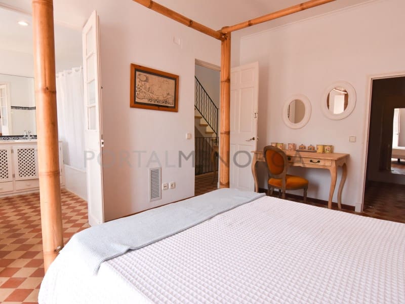 5 slaapkamer Huis te koop in Mahon / Mao - € 895.000 (Ref: 9470549)