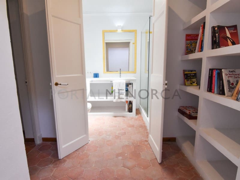 5 slaapkamer Huis te koop in Mahon / Mao - € 895.000 (Ref: 9470549)