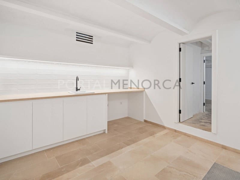 3 bedroom Townhouse for sale in Ciutadella de Menorca - € 775,000 (Ref: 9516283)