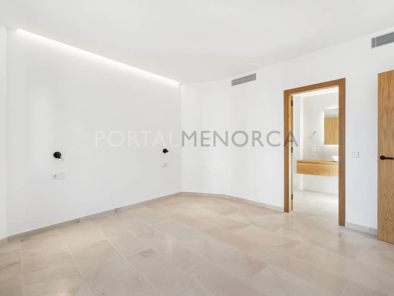 3 bedroom Townhouse for sale in Ciutadella de Menorca - € 825,000 (Ref: 9516284)