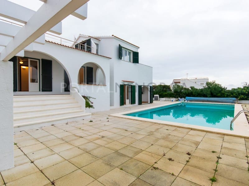 5 soverom Villa til salgs i S'Algar med svømmebasseng garasje - € 875 000 (Ref: 9528409)