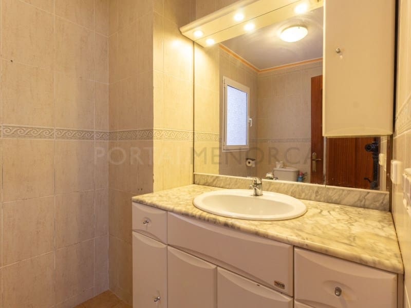 Piso de 2 habitaciones en Mahón / Maó en venta - 330.000 € (Ref: 9547919)