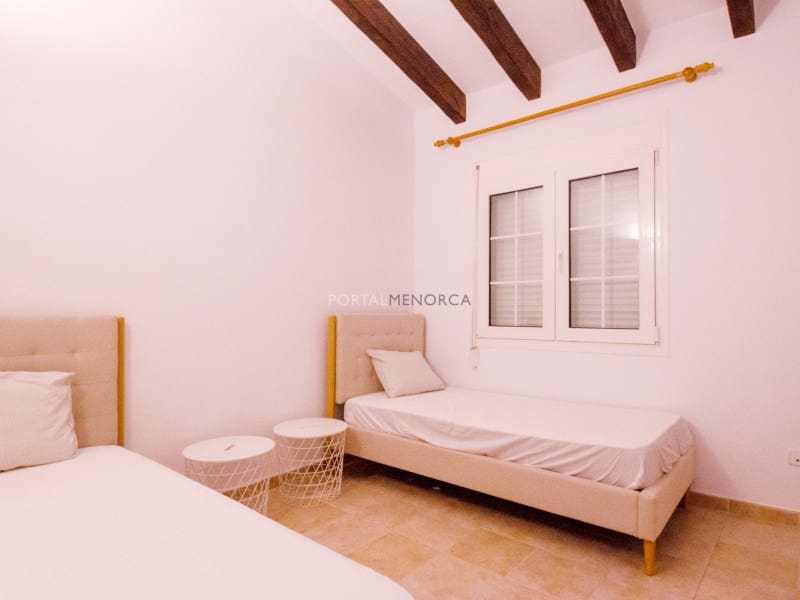 Chalet de 3 habitaciones en Ciutadella de Menorca en venta - 475.000 € (Ref: 9562032)