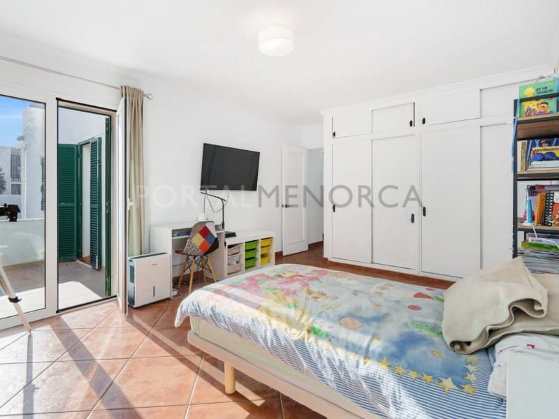 4 sovrum Villa till salu i Cala'n Blanes med pool - 895 000 € (Ref: 9586675)